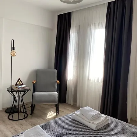 Cozy Apartment With Central Location Near Marmaris Public Beach * مرمريس